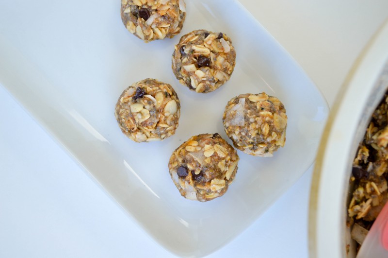 Sprouts and Chocolate: Chocolate-Caramel Almond Balls. These balls are packed with flavour, protein and omegas and all in a teeny dessert. Vegan and Gluten-Free.