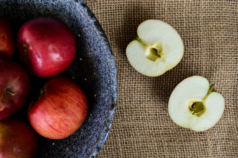 Sprouts & Chocolate: Warm Apple-Ginger Toddy. This drink is a mix of a Hot Toddy and Apple Cider with a little more healing power from spices, lemon, ginger and fresh apples. Vegan, gluten-free, oil-free and sweetened with dates and fresh Fall apples. 