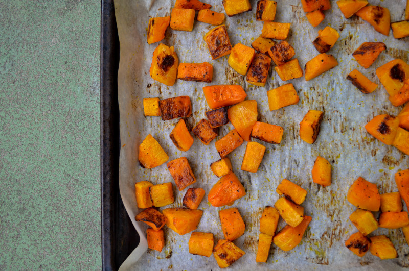 Sprouts & Chocolate: Rosemary Butternut Mac & Cheese {Vegan & Gluten-Free} 