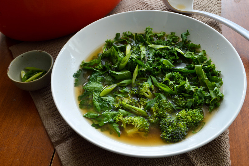 Sprouts & Chocolate: Cleansing Vegetable Miso Broth. Vegan and gluten free.