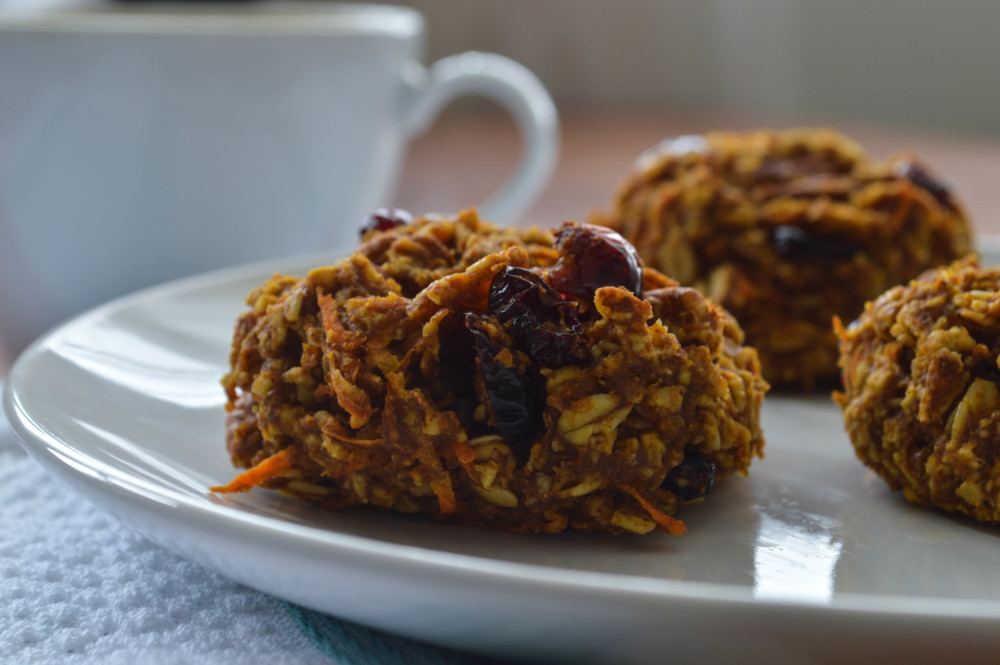 Sprouts & Chocolate: Carrot Cake Muffin Tops. Vegan and gluten free baking.