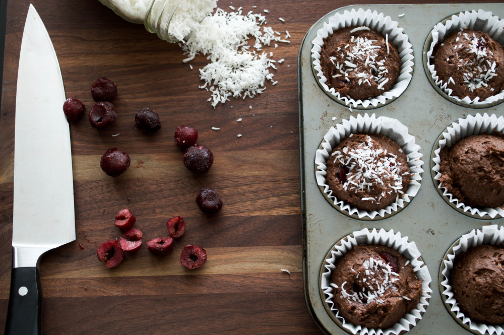 Sprouts & Chocolate: One-Bowl Gluten Free Chocolate Cherry Muffins